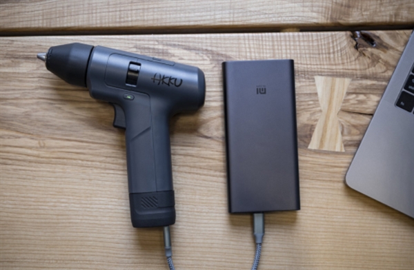 Xiaomi представила дрель-шуруповерт за $28 c зарядкой от USB - 1 Xiaomi представила дрель-шуруповерт за $28 c зарядкой от USB