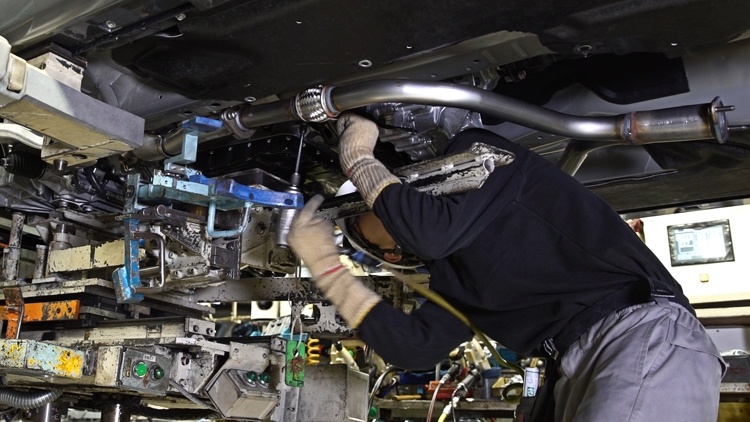 Nissan готовится к массовому выпуску электрокаров и подключённых автомобилей Nissan готовится к массовому выпуску электрокаров и подключённых автомобилей