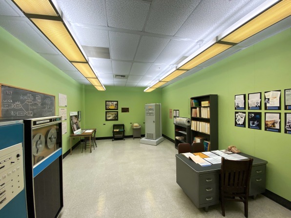 50 лет назад в комнате №3420 родился интернет - 2 50 лет назад в комнате №3420 родился интернет - 2