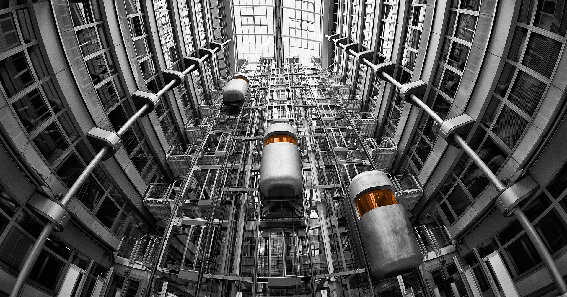 Сложный алгоритм: как работают лифты Сложный алгоритм: как работают лифты