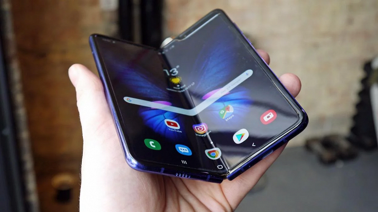 Samsung Galaxy Fold уже установил рекорд по продажам - 1 Samsung Galaxy Fold уже установил рекорд по продажам