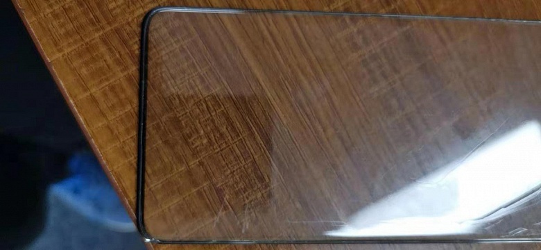 Финальная версия фронтальной панели Samsung Galaxy S11