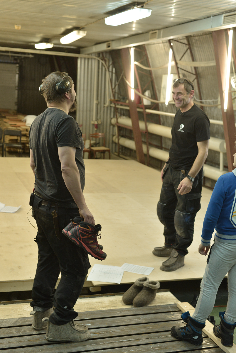 норвежцы радуются валенкам