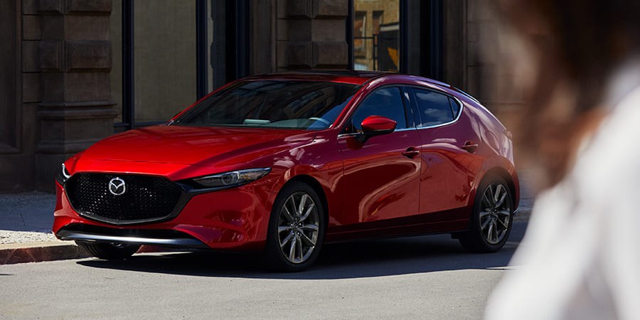 «Умные» тормоза Mazda3 срабатывают без причины из-за программной ошибки - 1