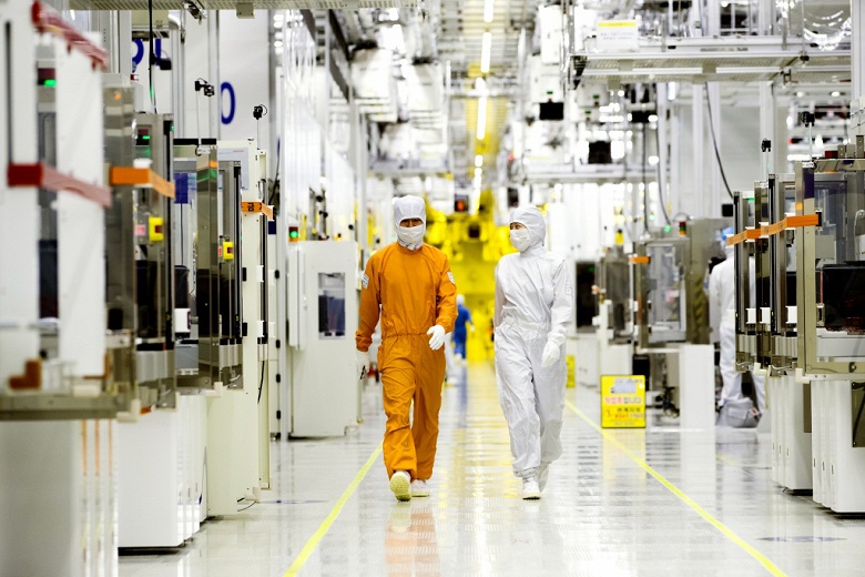 На фабрике Samsung, выпускающей продукцию с использованием EUV-литографии, произошло отключение электричества