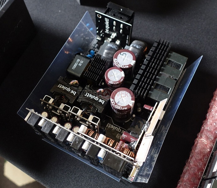 Блоки питания be quiet! Dark Power Pro 12 мощностью 1200 Вт и 1500 Вт имеют сертификаты 80 Plus Titanium - 3 Блоки питания be quiet! Dark Power Pro 12 мощностью 1200 Вт и 1500 Вт имеют сертификаты 80 Plus Titanium