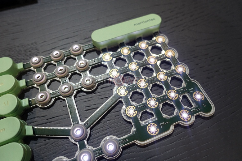 Martiantec Martian 104 &mdash; возможно, самый странный прототип клавиатуры, показанный на CES