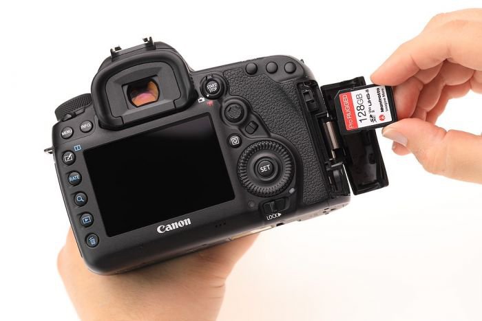 Серия Manfrotto Pro Rugged включает защищенные карты памяти формата SD, microSD и CompactFlash