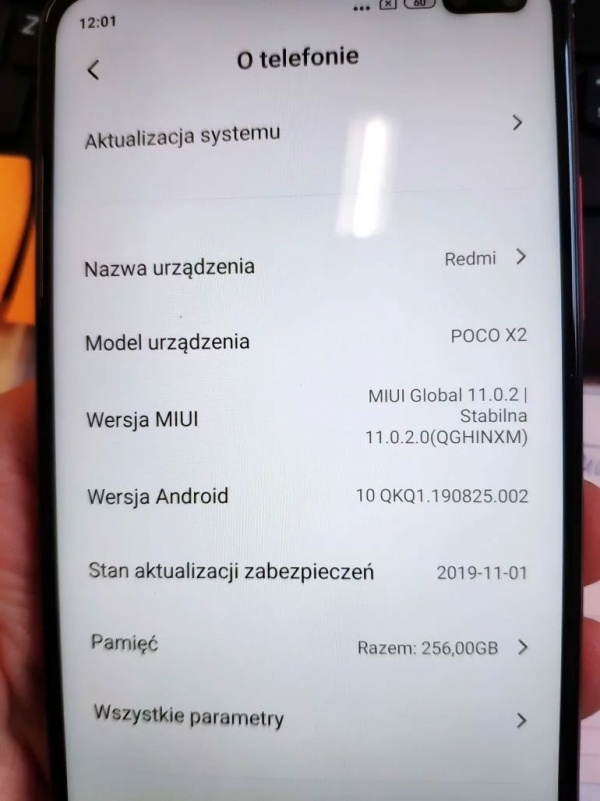 Фотография Poco X2 и скриншоты настроек доказывают сходство с Redmi K30 4G