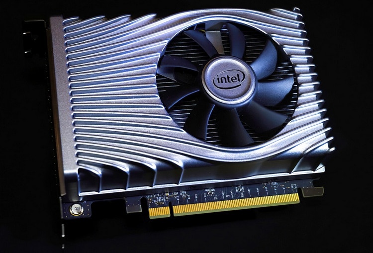 Intel наделит свои графические процессоры аппаратным ускорением трассировки лучей Intel наделит свои графические процессоры аппаратным ускорением трассировки лучей