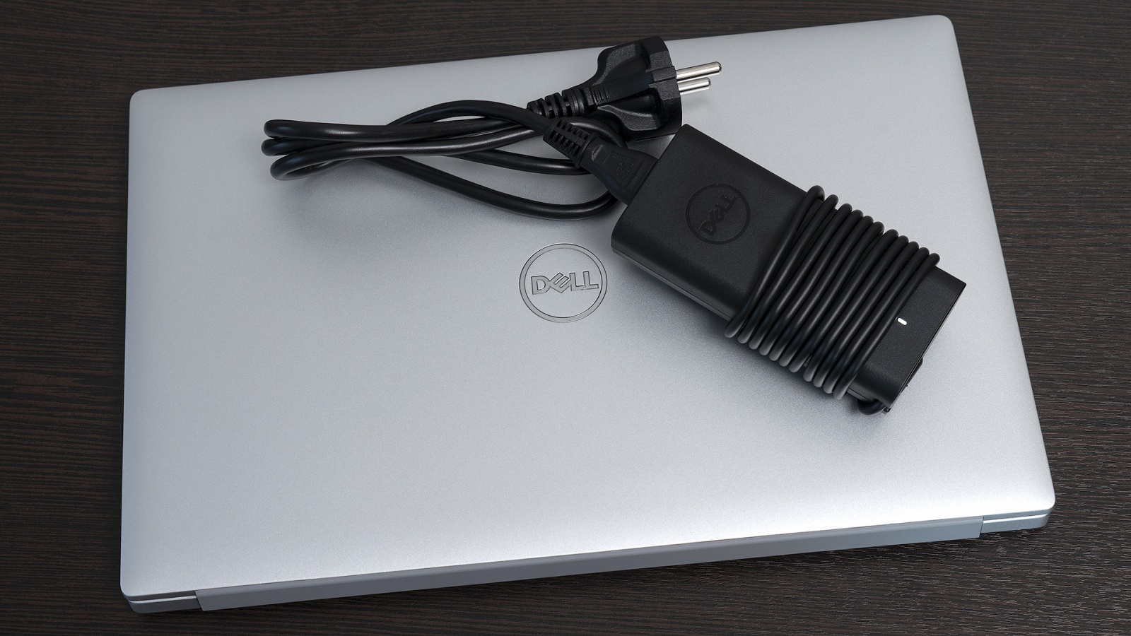 Dell Inspiron 7490: лёгкий металлический ноутбук на каждый день с отличной автономностью - 21