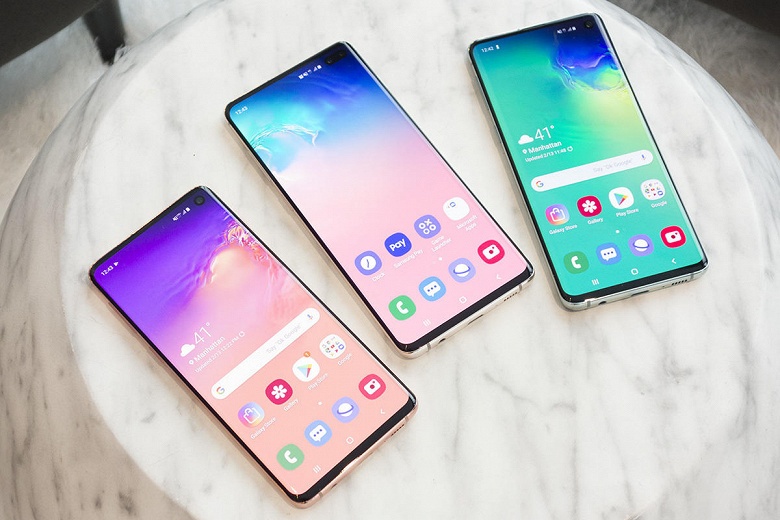 Samsung обрушила цены на линейку Galaxy S10