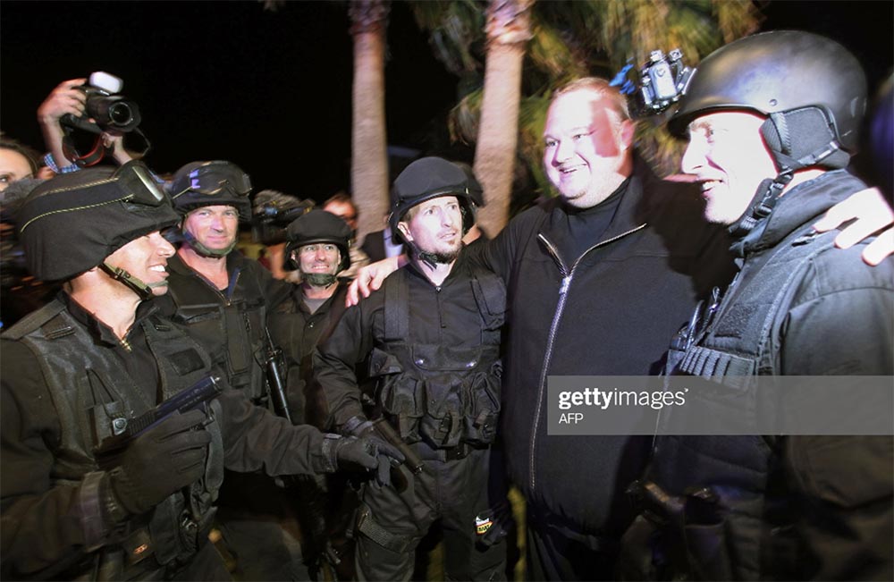 Иван Лилеквист и Ким Дотком, большое интервью: история Megaupload, экстрадиция в США, свобода, биткоин. Часть 2 - 3 Иван Лилеквист и Ким Дотком, большое интервью: история Megaupload, экстрадиция в США, свобода, биткоин. Часть 2 - 3