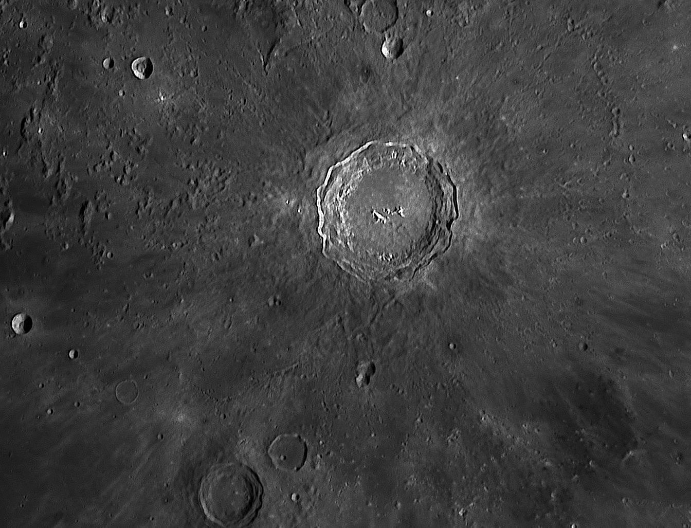 Французский фотограф-любитель совершенствует астрофотографию при помощи GPU - 4 Французский фотограф-любитель совершенствует астрофотографию при помощи GPU - 4