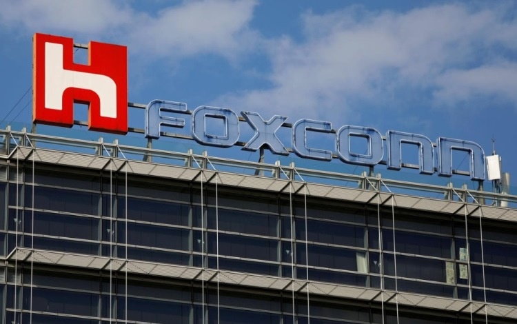 Foxconn планирует полностью возобновить производство на заводах в Китае к концу февраля