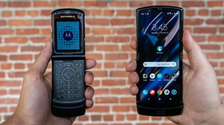 Это фиаско. Ещё одна раскладушка Motorola Razr умерла прямо на витрине магазина