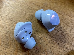 Очень автономные Samsung Galaxy Buds+ на качественных фото за несколько дней до анонса