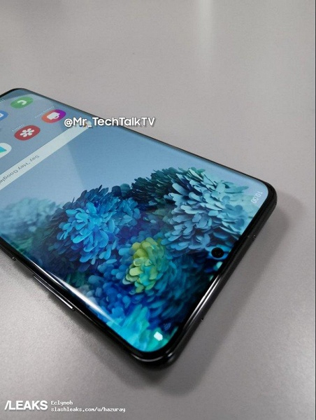 С такого ракурса работающий Samsung Galaxy S20 Ultra вы еще не видели - 2 С такого ракурса работающий Samsung Galaxy S20 Ultra вы еще не видели