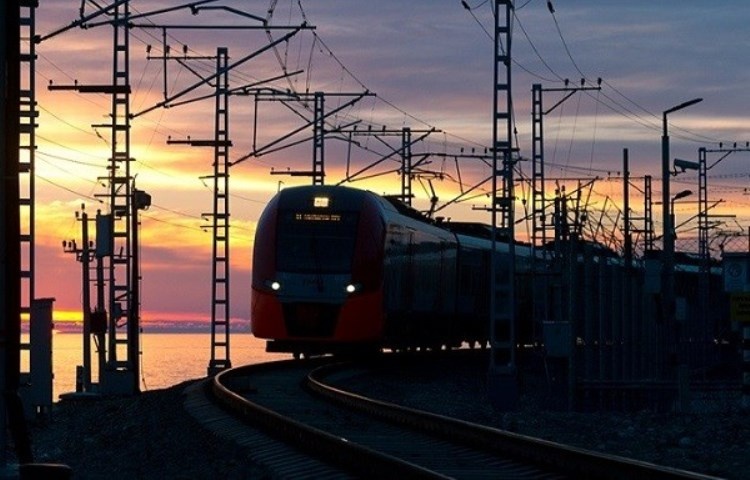 ФАС запретила РЖД потратить 1 млрд рублей на покупку ПК с «Эльбрус» ФАС запретила РЖД потратить 1 млрд рублей на покупку ПК с «Эльбрус»