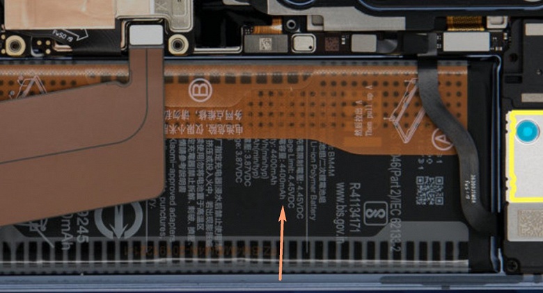 Xiaomi Mi 10 порадует и звуком, и автономностью - 4 Xiaomi Mi 10 порадует и звуком, и автономностью