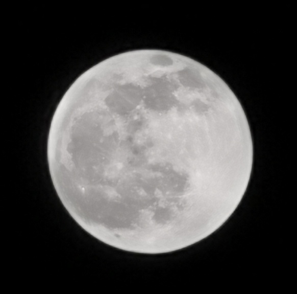 Huawei P30 Pro заткнули за пояс при съемке Луны - 1 Huawei P30 Pro заткнули за пояс при съемке Луны