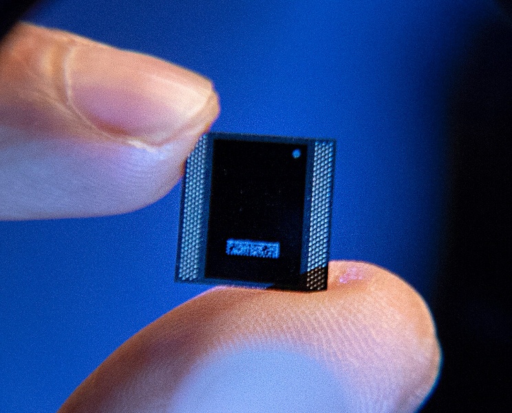 Крохотный пятиядерный CPU Intel выступает на уровне старенького Core m3-7Y30 - 1 Крохотный пятиядерный CPU Intel выступает на уровне старенького Core m3-7Y30
