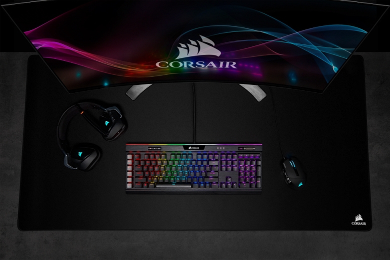 Мышь Corsair Scimitar RGB Elite оснащена 17 программируемыми кнопками 