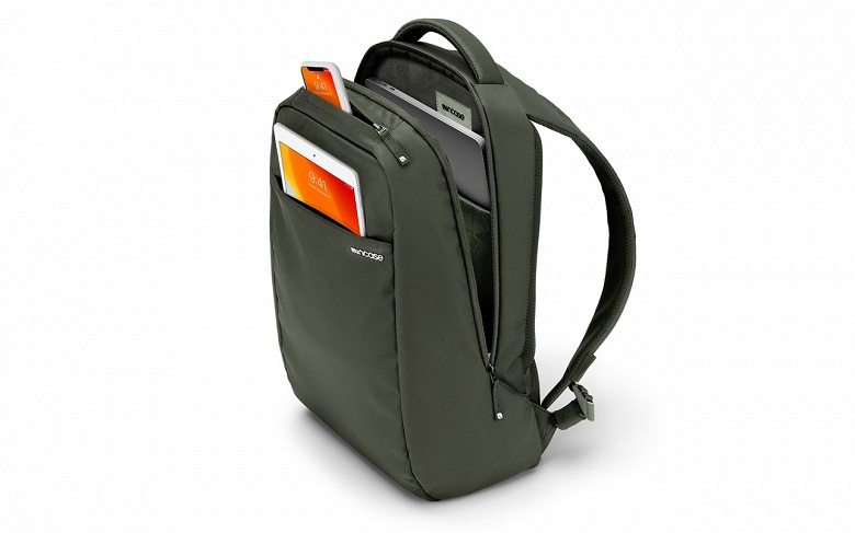 Рождение &laquo;чёлки&raquo; у iPhone. Таинственному смартфону Apple дорисовали вырез