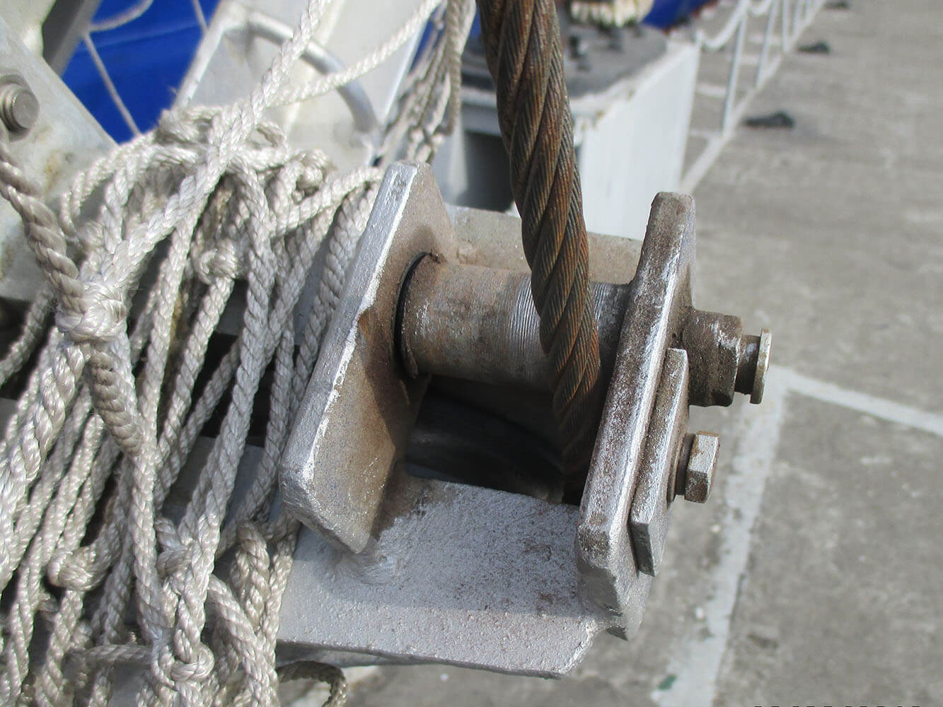 Импортозамещение и судостроение - 12 Дешёвый забортный трап низкого качества