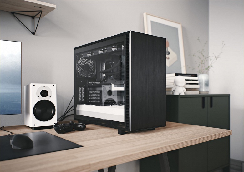 Корпуса Fractal Design Define 7 и 7 XL вмещают большие платы и много накопителей