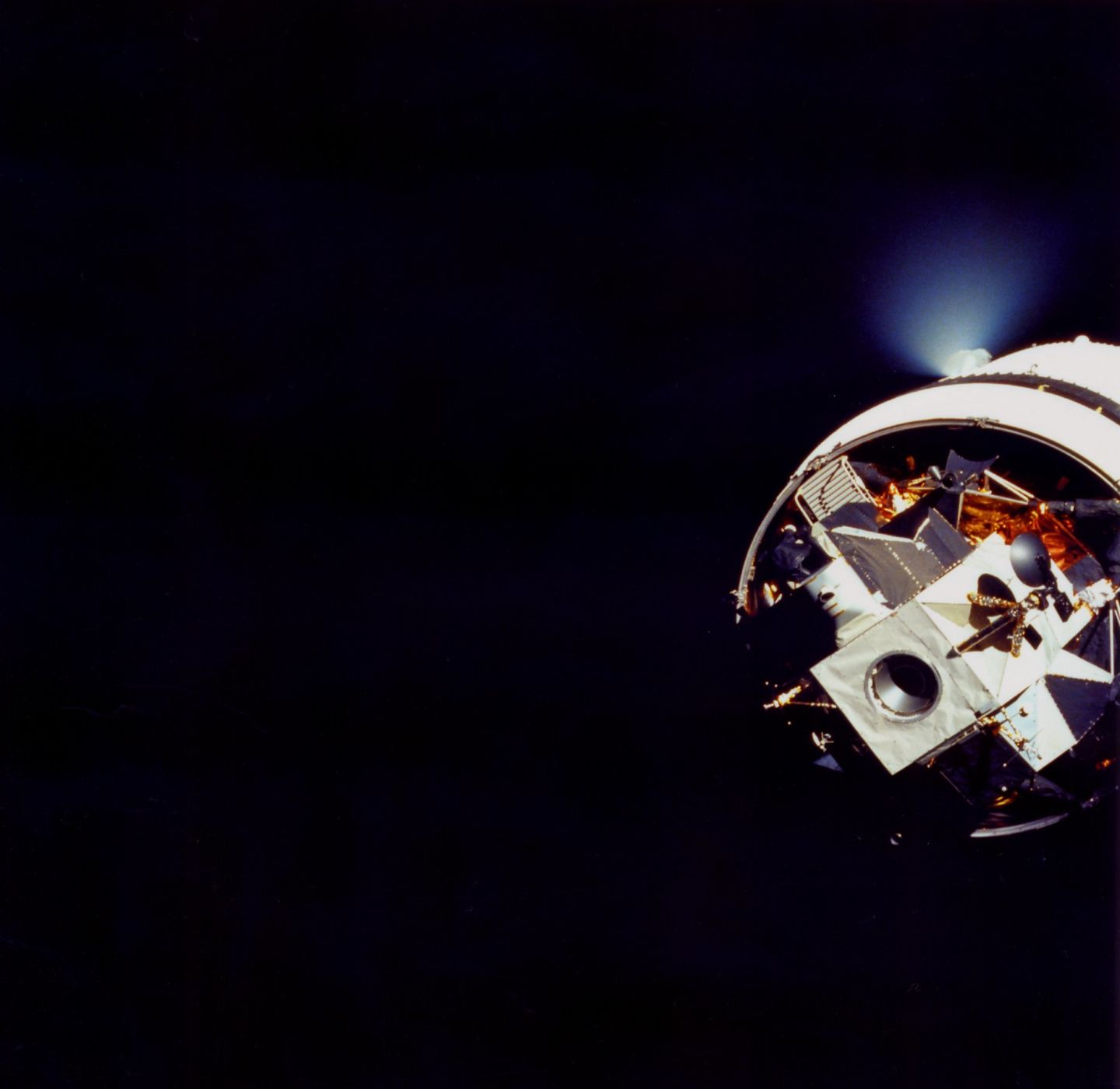 Погружение в недра бортового управляющего компьютера «Аполлона» и хак, спасший миссию «Аполлон-14» - 16
