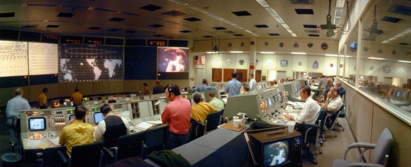 Погружение в недра бортового управляющего компьютера «Аполлона» и хак, спасший миссию «Аполлон-14» - 17