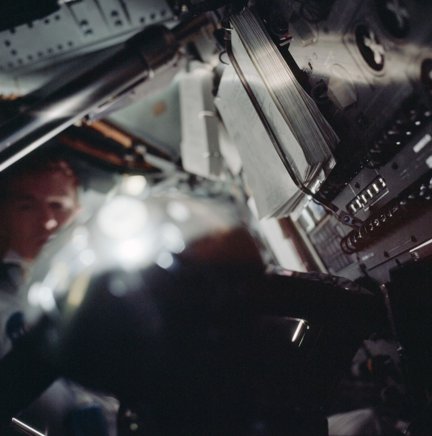 Погружение в недра бортового управляющего компьютера «Аполлона» и хак, спасший миссию «Аполлон-14» - 40