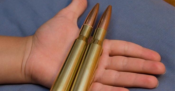 Сколько бумаги понадобится, чтобы остановить пулю 50 калибра Сколько бумаги понадобится, чтобы остановить пулю 50 калибра