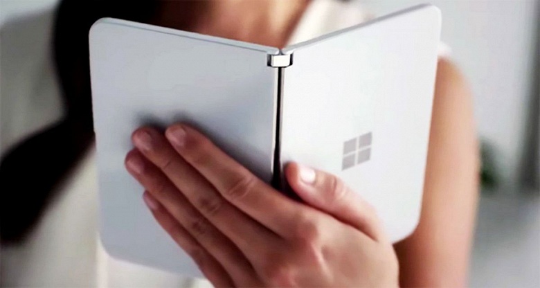 Уникальный смартфон-книжка Microsoft Surface Duo может выйти намного раньше, чем нам обещали - 1 Уникальный смартфон-книжка Microsoft Surface Duo может выйти намного раньше, чем нам обещали