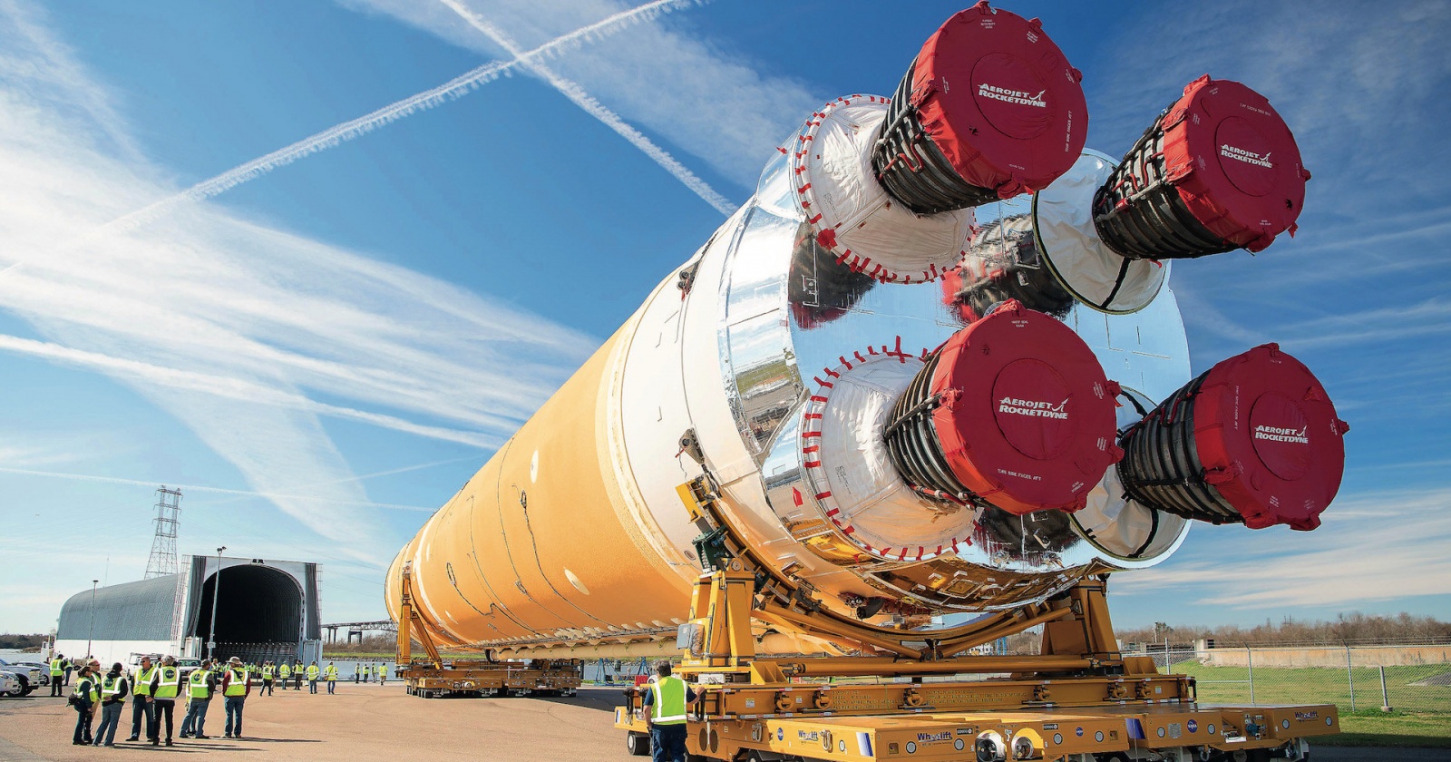 Первая пошла: когда взлетит очень дорогая и мощная ракета Первая пошла: когда взлетит очень дорогая и мощная ракета