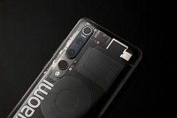 Прозрачный Xiaomi Mi 10 Explorer Edition вживую выглядит действительно впечатляюще - 3 Прозрачный Xiaomi Mi 10 Explorer Edition вживую выглядит действительно впечатляюще