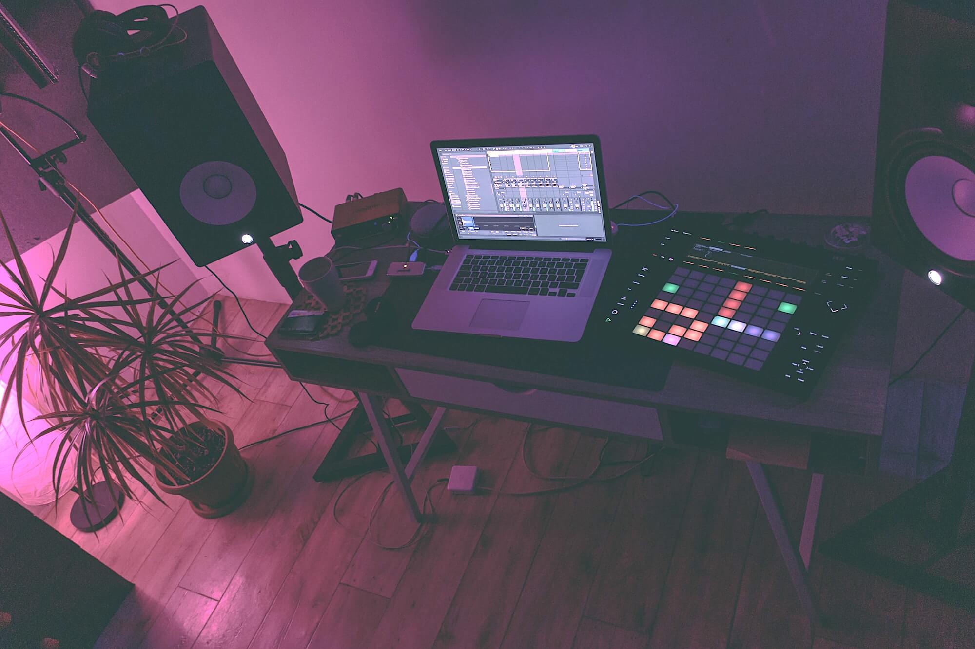 Чтение на выходные: 10 материалов про музыкальные пасхалки, ритм-игры и бесплатные аудиосэмплы - 2 Чтение на выходные: 10 материалов про музыкальные пасхалки, ритм-игры и бесплатные аудиосэмплы - 2