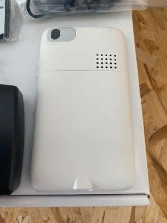 Прототип первого Android-смартфона «всплыл» на eBay