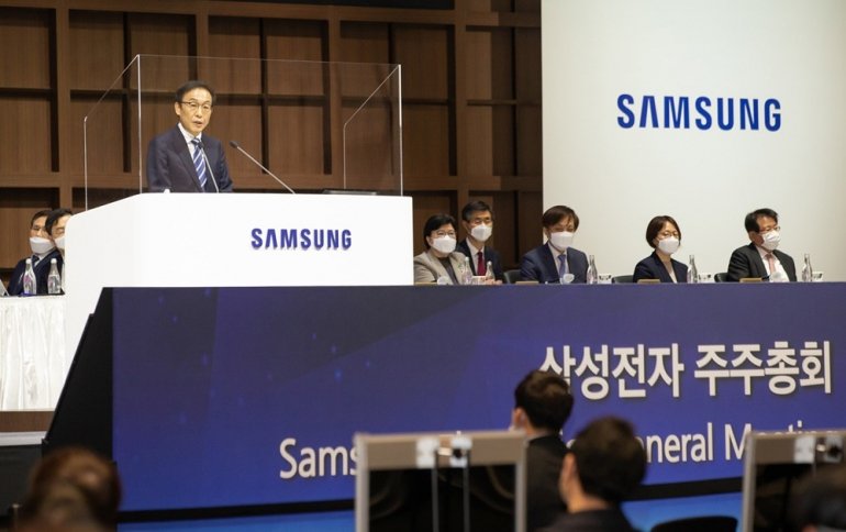 В Samsung ожидают сокращения продаж смартфонов, но надеются на успех другого направления деятельности