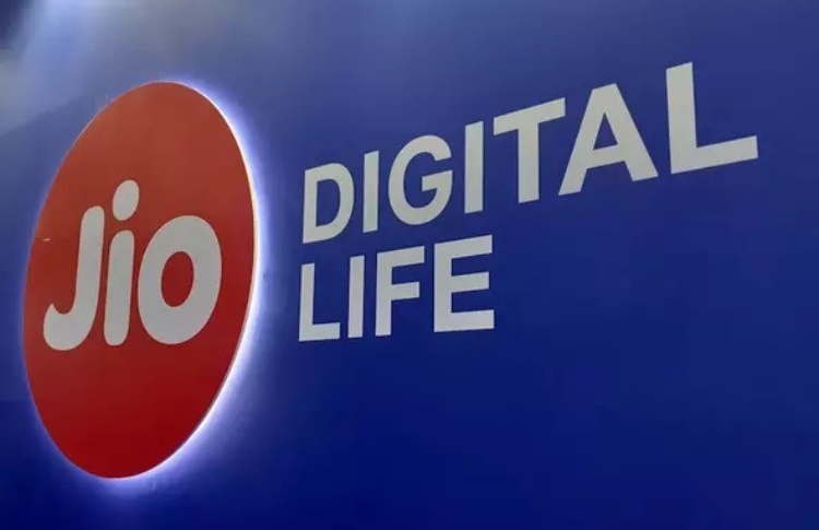 Facebook ведёт переговоры о покупке доли в индийской телекоммуникационной компании Reliance Jio Facebook ведёт переговоры о покупке доли в индийской телекоммуникационной компании Reliance Jio