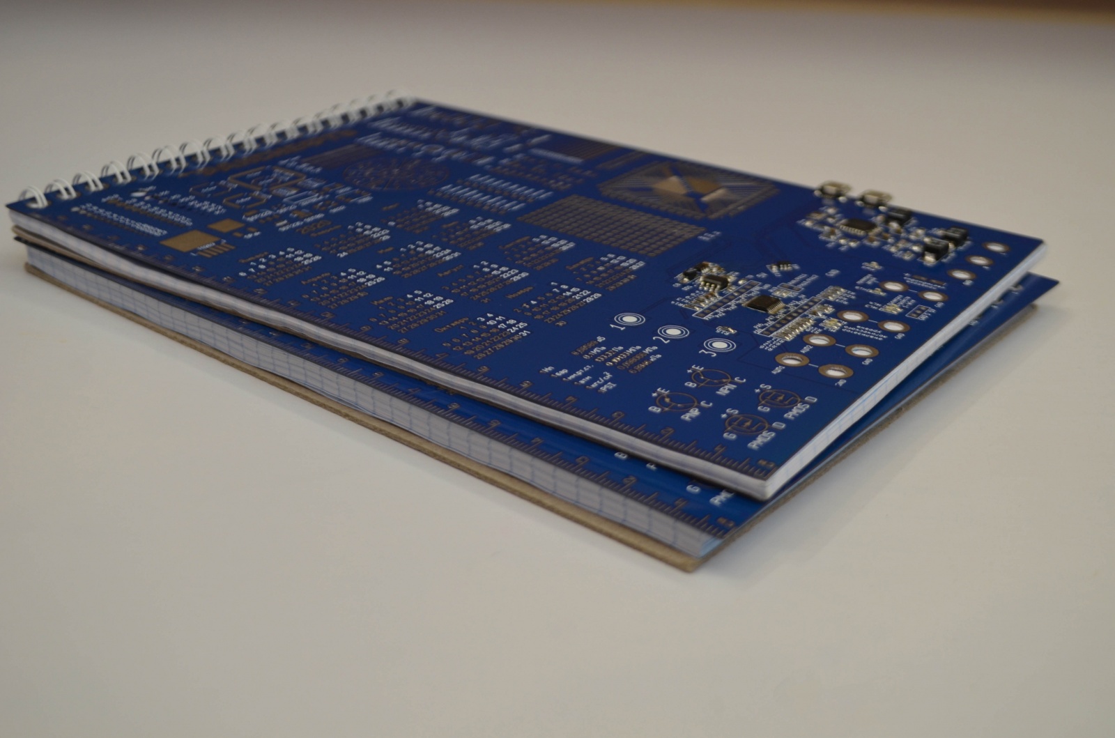 Блокнот с осциллографом и генератором частот (звуковой картой) - 11 image