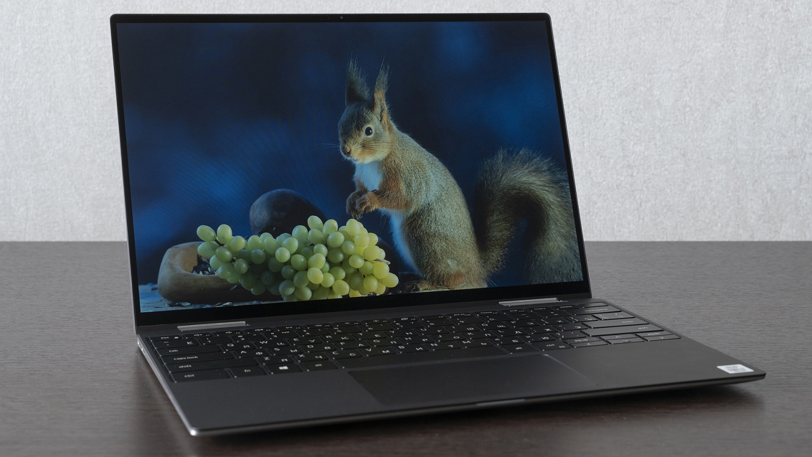 Dell XPS 13 7390 «2 в 1»: лёгкий металлический трансформер с ярким экраном и Intel Ice Lake - 1