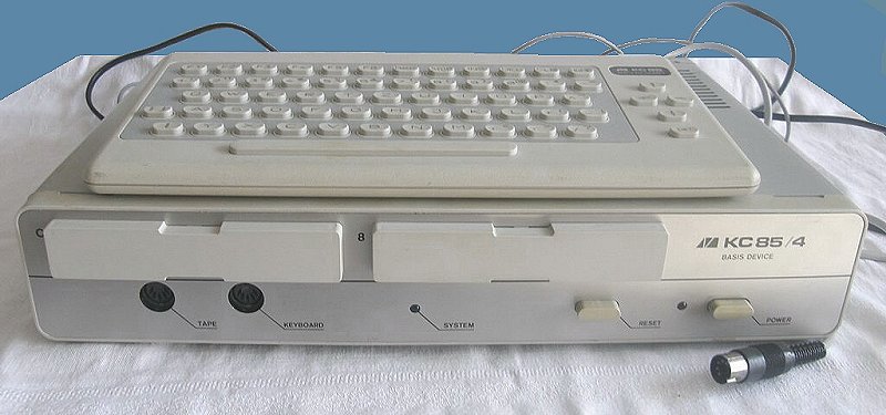 KleinComputer KC 85-4 — модульность из прошлого - 1