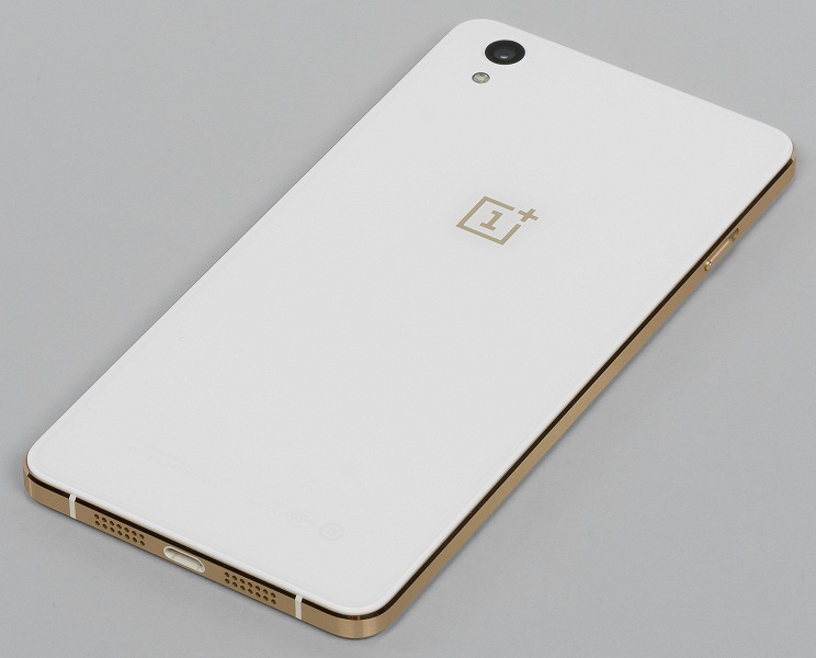 От убийц флагманов к убийцам бюджетников. OnePlus собралась выпускать недорогие смартфоны