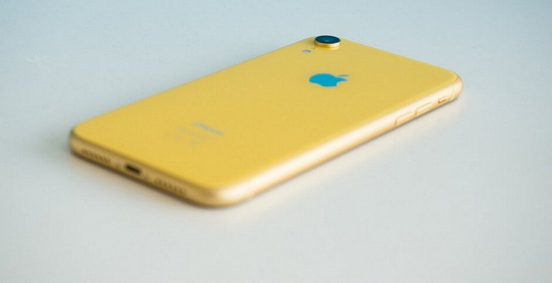 Самый популярный смартфон 2019 года со скидкой в 100-120 долларов. Apple начала продавать восстановленные iPhone XR - 1 Самый популярный смартфон 2019 года со скидкой в 100-120 долларов. Apple начала продавать восстановленные iPhone XR