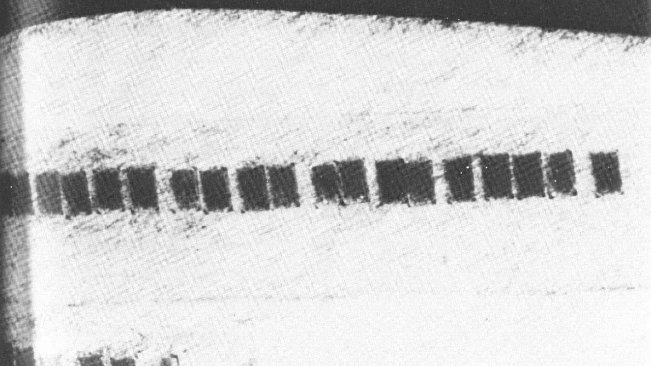 Зачем принтеры ставят невидимые точки на документах - 7