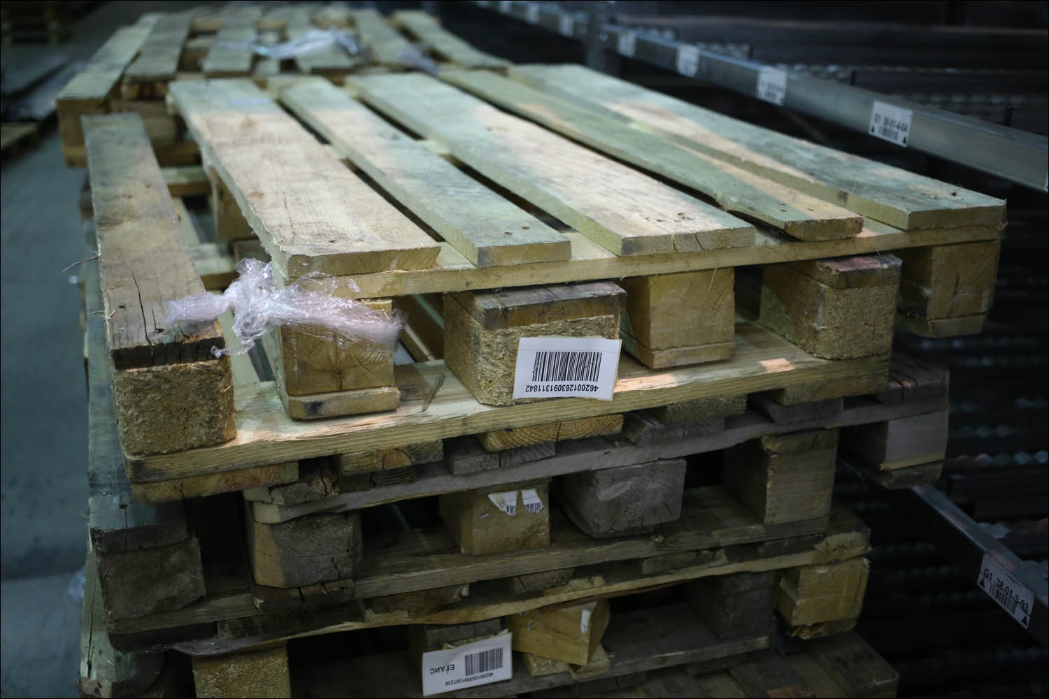 Как устроен склад алкоголя, и как нечеловекоподобный дрон может летать между бутылками - 2 Как устроен склад алкоголя, и как нечеловекоподобный дрон может летать между бутылками - 2