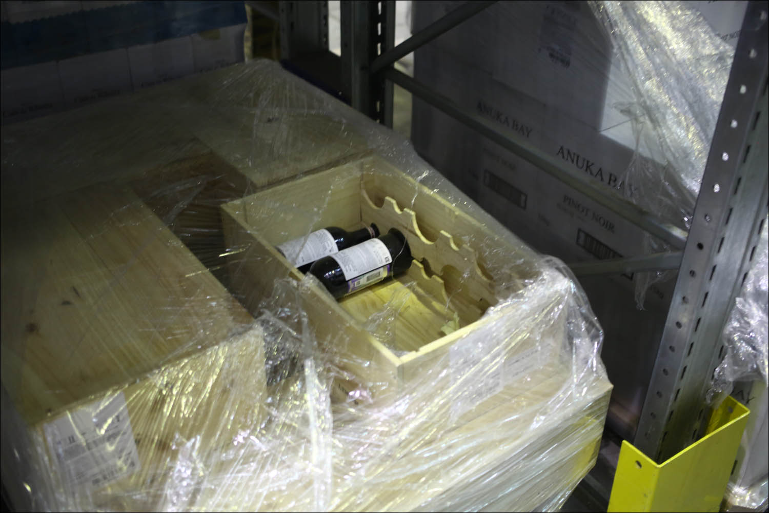 Как устроен склад алкоголя, и как нечеловекоподобный дрон может летать между бутылками - 5 Как устроен склад алкоголя, и как нечеловекоподобный дрон может летать между бутылками - 5