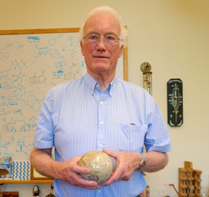 Карусель из 16 атомов: самый маленький молекулярный ротор в мире - 2 Карусель из 16 атомов: самый маленький молекулярный ротор в мире - 2